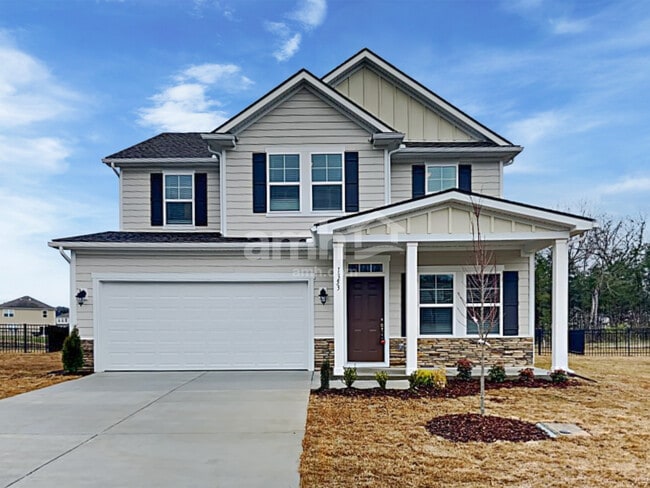 property at 1353 Lomond Dr