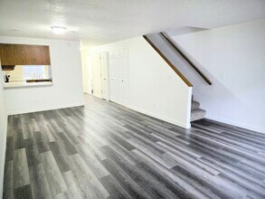 St James Condominiums in Vancouver, WA - Building Photo - Building Photo