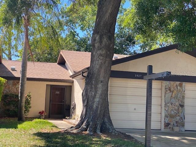 property at 2027 Dover Ct