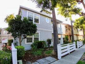 51 S 17th St in San Jose, CA - Building Photo