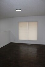 9604 Wallace Ave in Kansas City, MO - Building Photo - Building Photo