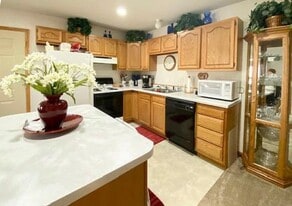 4535 Twain Cir in Ames, IA - Building Photo