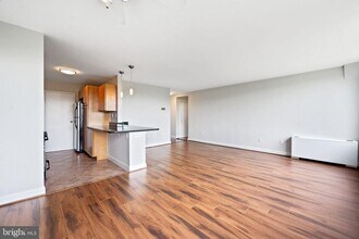 6621 Wakefield Dr in Alexandria, VA - Building Photo - Building Photo