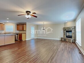 10916 Parkgate Ln in Knoxville, TN - Foto de edificio - Building Photo