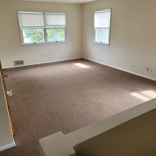 22 Ryle Ave in Little Falls, NJ - Building Photo - Building Photo