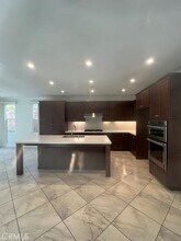 131 Yuba in Irvine, CA - Building Photo - Building Photo