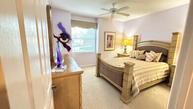 2014 Alta Meadows Ln in Delray Beach, FL - Foto de edificio - Building Photo