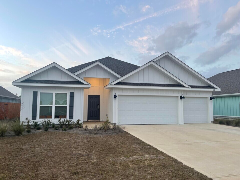 6172 Forest Bay Ave in Gulf Breeze, FL - Building Photo
