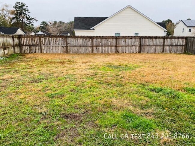 414 Beverly Dr in Summerville, SC - Building Photo - Building Photo