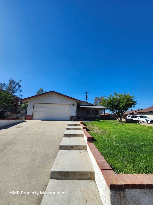 property at 772 Garden Grove Ave