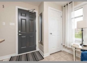 2370 Esprit Dr in Ottawa, ON - Building Photo - Building Photo