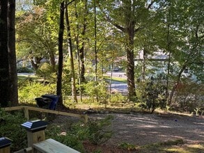 702 Holly Ave in Black Mountain, NC - Building Photo - Building Photo