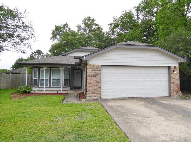 8126 Glorieta Dr