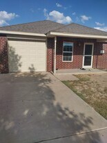 4403 S Roberts St in Amarillo, TX - Building Photo