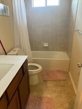 812 Hatton Ln in Austin, TX - Building Photo - Building Photo