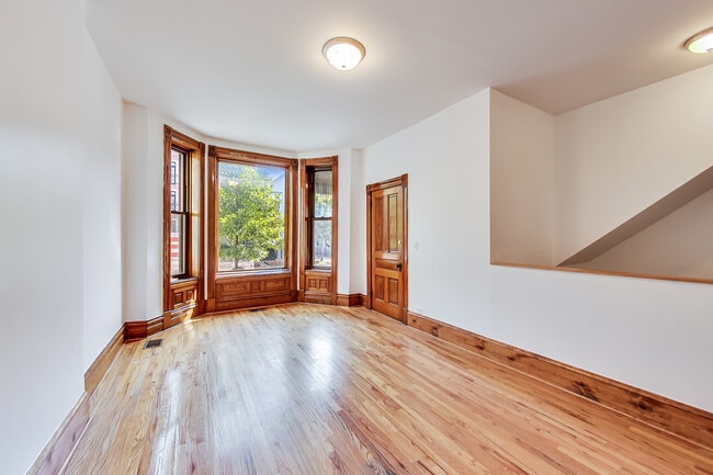 1138 W Addison St in Chicago, IL - Building Photo - Building Photo