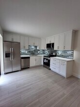 2802 SW 12th St in Deerfield Beach, FL - Building Photo - Building Photo