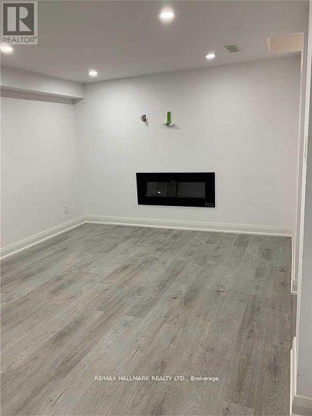208 Starling Blvd in Vaughan, ON - Building Photo - Building Photo