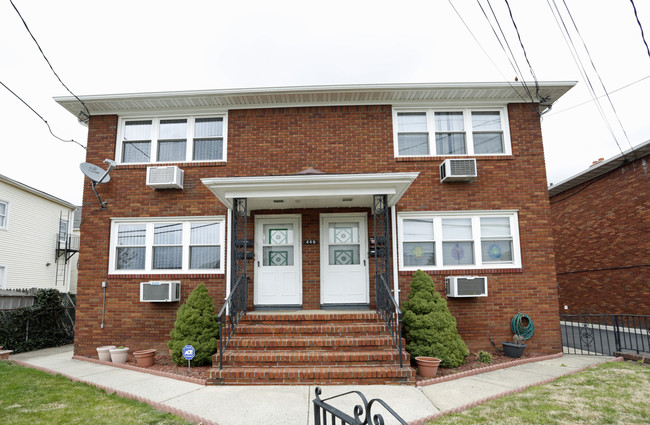 449 4th Ave in Elizabeth, NJ - Building Photo - Building Photo