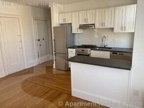 172 Maple St in Malden, MA - Building Photo - Building Photo