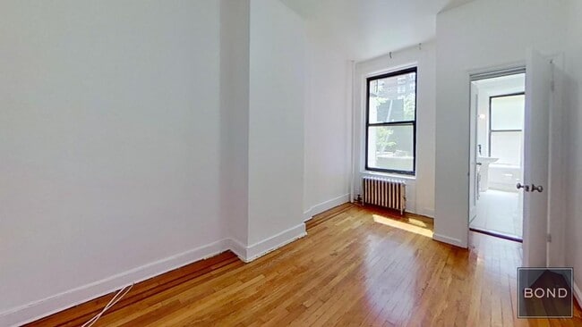 property at 410 E 59th St