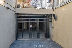 67 S Craig Ave-Unit -3 in Pasadena, CA - Building Photo - Building Photo