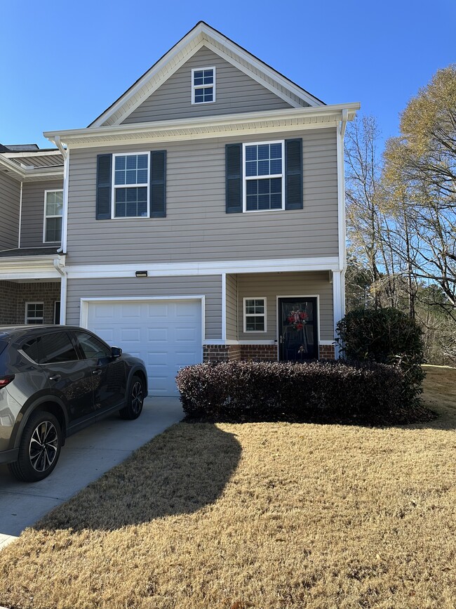 property at 4767 Beacon Ridge Ln