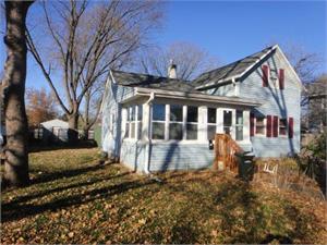 409 Iowa St in Cedar Falls, IA - Building Photo