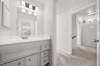 2013 Gillette St in Houston, TX - Building Photo - Building Photo