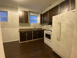 206 Ste-Monique St in Ottawa, ON - Building Photo - Building Photo