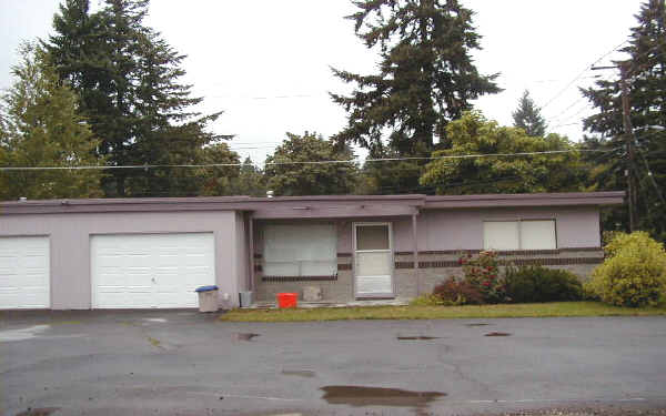 17385 Pilkington Rd in Lake Oswego, OR - Building Photo - Building Photo