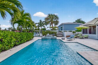 1730 NE 22nd Terrace in Fort Lauderdale, FL - Building Photo - Building Photo