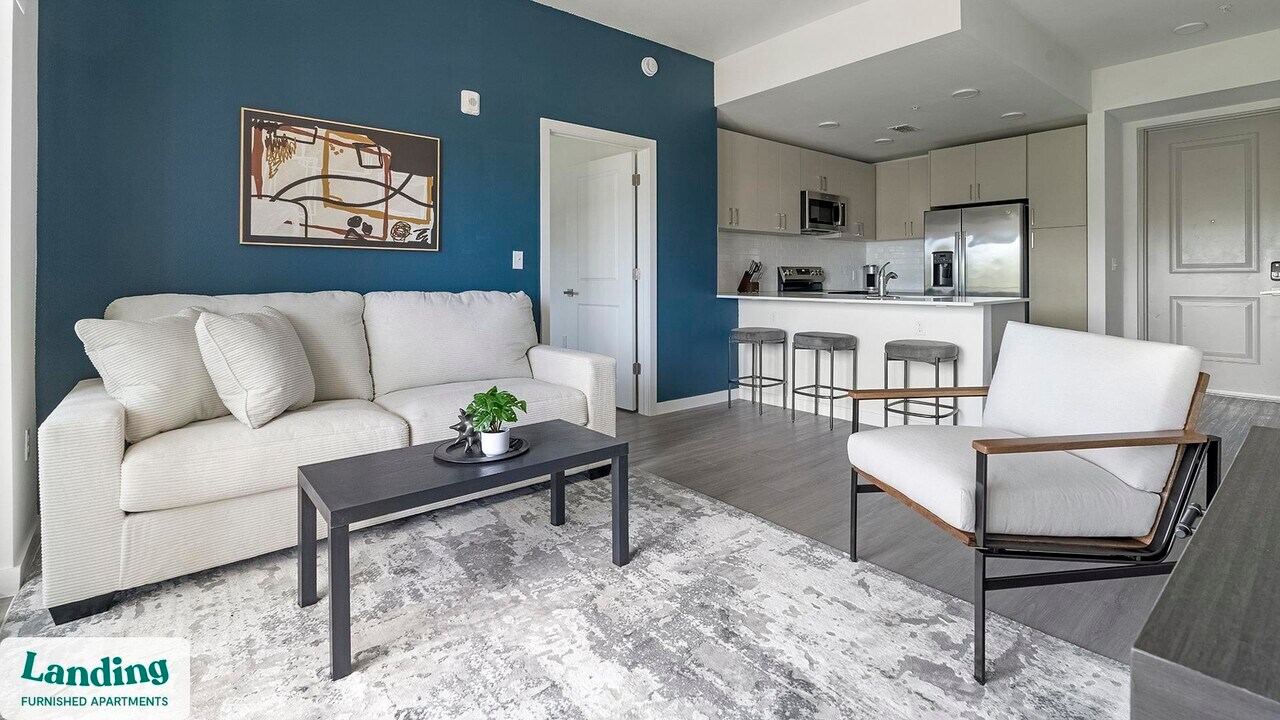 7301 Lake Bank Lp, Unit C3-307 in Ft. Myers, FL - Building Photo