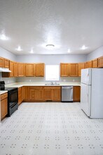 613 S Main Ave in Springfield, MO - Building Photo - Building Photo