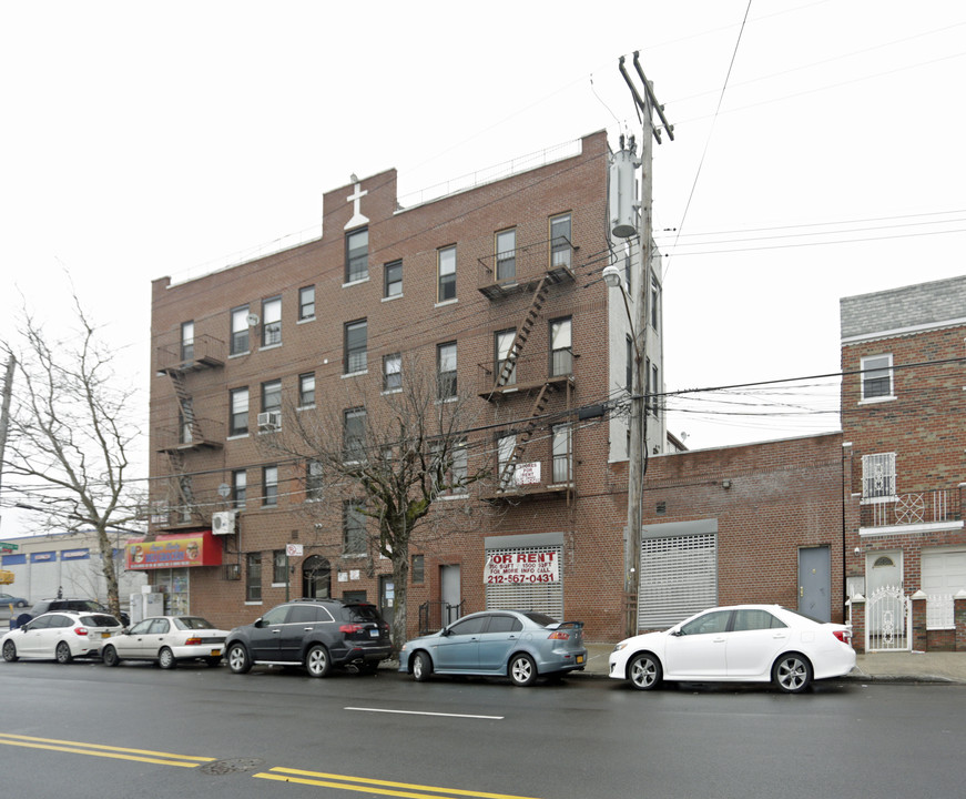 900 Allerton Ave in Bronx, NY - Building Photo