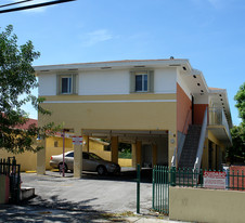 828 NW 3rd St Apartamentos