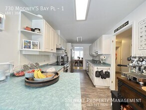 730 Mooney's Bay Pl in Ottawa, ON - Building Photo - Building Photo