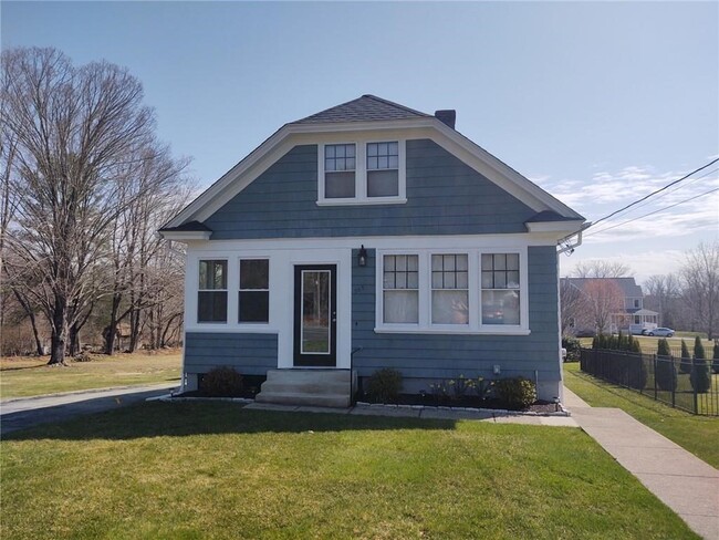 202 Lincoln St in Seekonk, MA - Building Photo - Building Photo