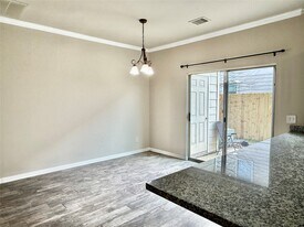 13107 Lawsons Creek Ln in Houston, TX - Building Photo