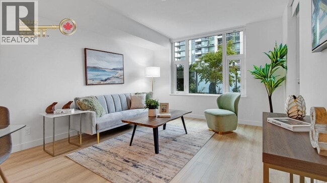 1500 Fern St in North Vancouver, BC - Building Photo - Building Photo