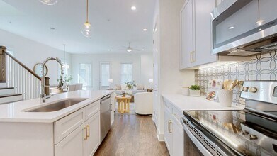 462 Herringbone Ct in Franklin, TN - Building Photo - Building Photo