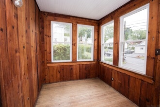 24 Harrington St in Meriden, CT - Building Photo - Building Photo