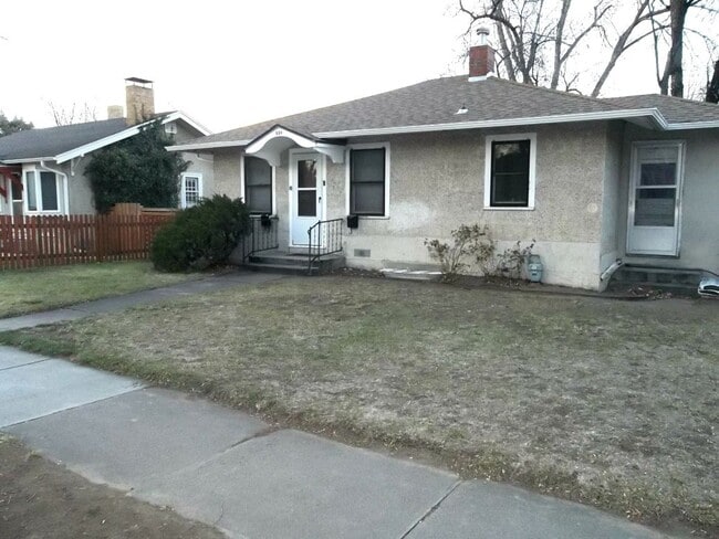 property at 334 E Elizabeth St