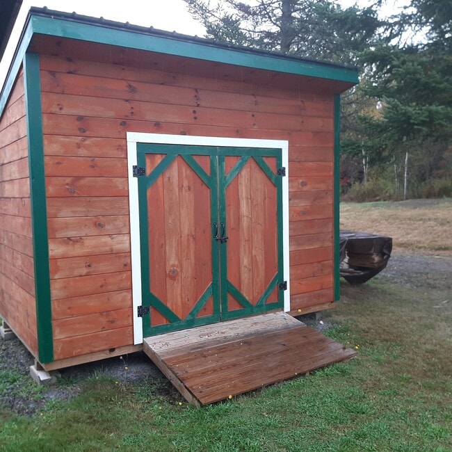 15 Middle Rd in Colebrook, NH - Building Photo - Building Photo