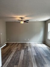 1286 S Westbury Dr in Republic, MO - Building Photo - Building Photo