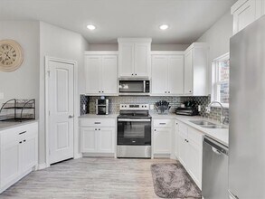 308 Hoover Dr in Mabank, TX - Building Photo - Building Photo