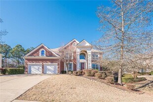 927 Laurel Wood Ct in Canton, GA - Building Photo