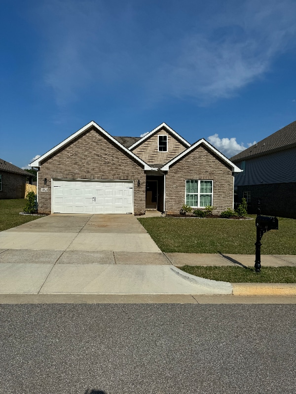 property at 4021 Rockland Cir SE