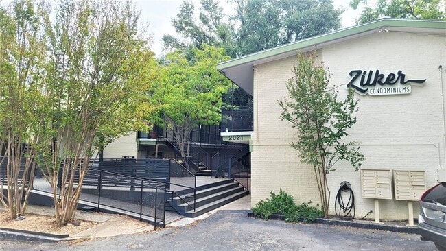 2021 Bluebonnet Ln in Austin, TX - Building Photo - Building Photo