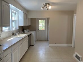 19 Perry St in Somerville, MA - Building Photo - Building Photo